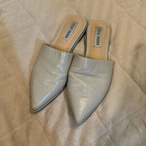 Steve Madden white mules